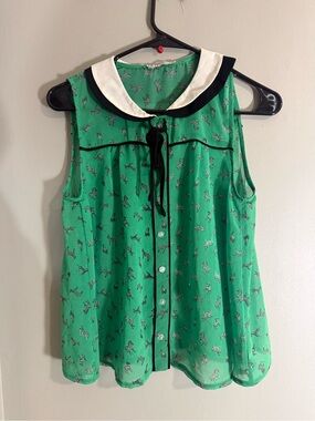 HOT Options Zebra Print Sleeveless Blouse Green Peter Pan Collar Size 10